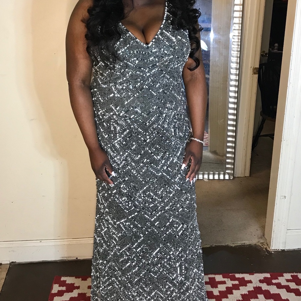 PRIMAVERA COUTURE EVENING GOWN